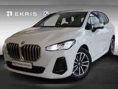 BMW 2-serie Active Tourer - 220i | M Sportpakket | Parkeersensoren | Achteruitrij Camera
