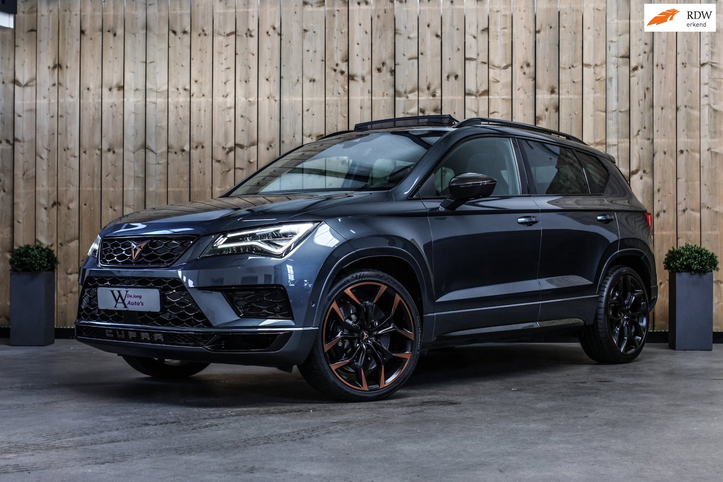 CUPRA Ateca - 2.0 TSI 4DRIVE *Pano*Beats*Kuipstoelen*360 Camera*Keyless* - AutoWereld.nl