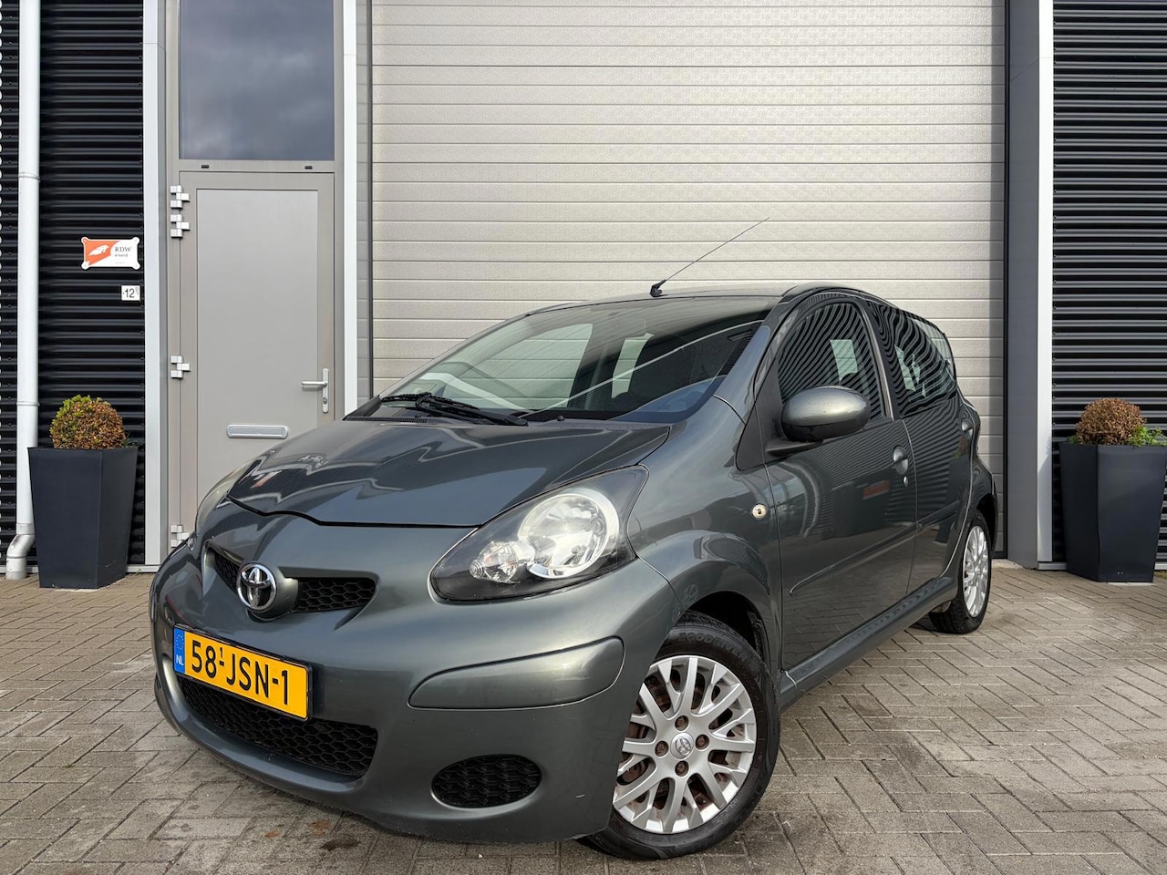Toyota Aygo - 1.0-12V Aspiration Green 1.0-12V Aspiration Green - AutoWereld.nl
