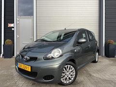 Toyota Aygo - 1.0-12V Aspiration Green