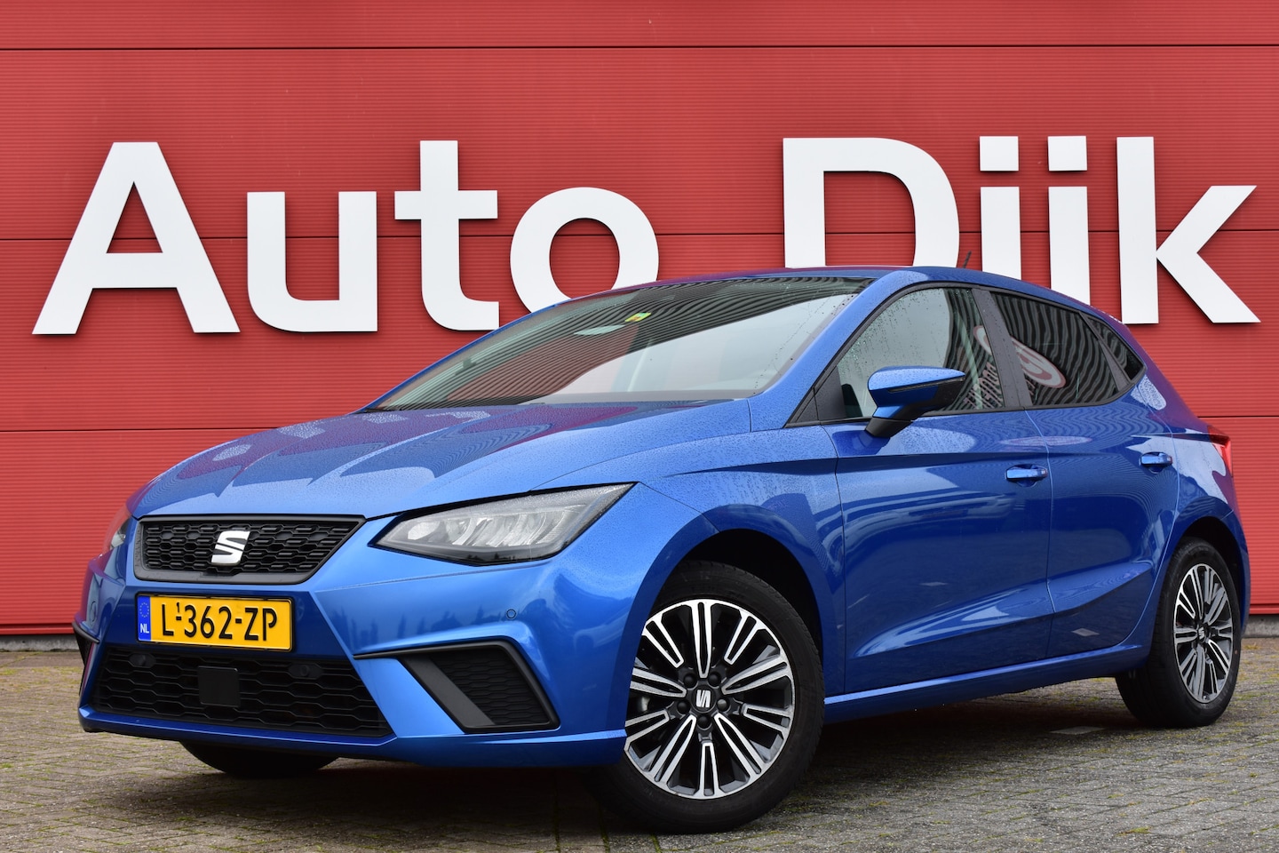 SEAT Ibiza - 1.0 EcoTSI Style Business Intense LED | Virtual Cockpit | Carplay | DAB | Stoelverwarming - AutoWereld.nl