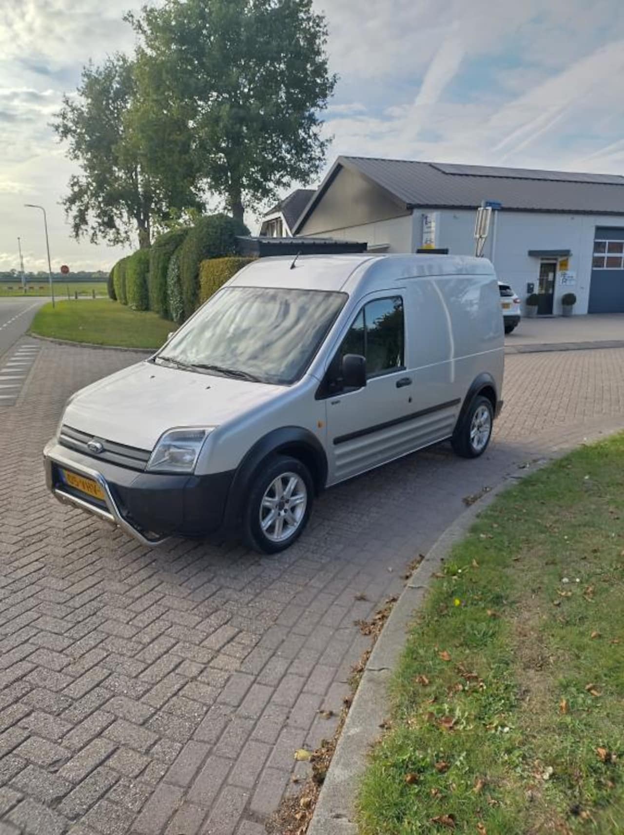 Ford Transit Connect - T230l 1.8tdci lang hoog trekhaak, Nwe apk, - AutoWereld.nl