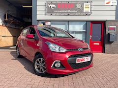 Hyundai i10 - 1.0i i-Drive Sound Red edition