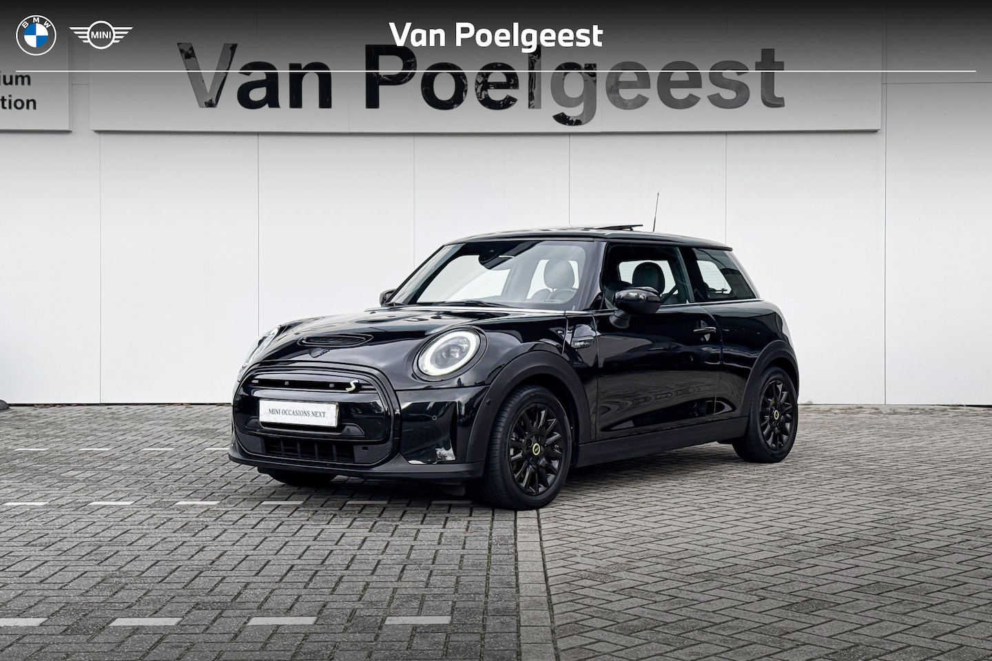 MINI Electric - Yours | Harman Kardon | Panoramadak | - AutoWereld.nl