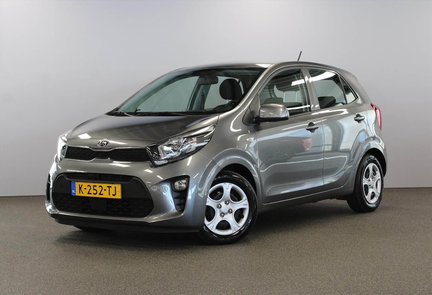 Kia Picanto - 1.0 MPi 67pk 4-zits ComfortLine - AutoWereld.nl