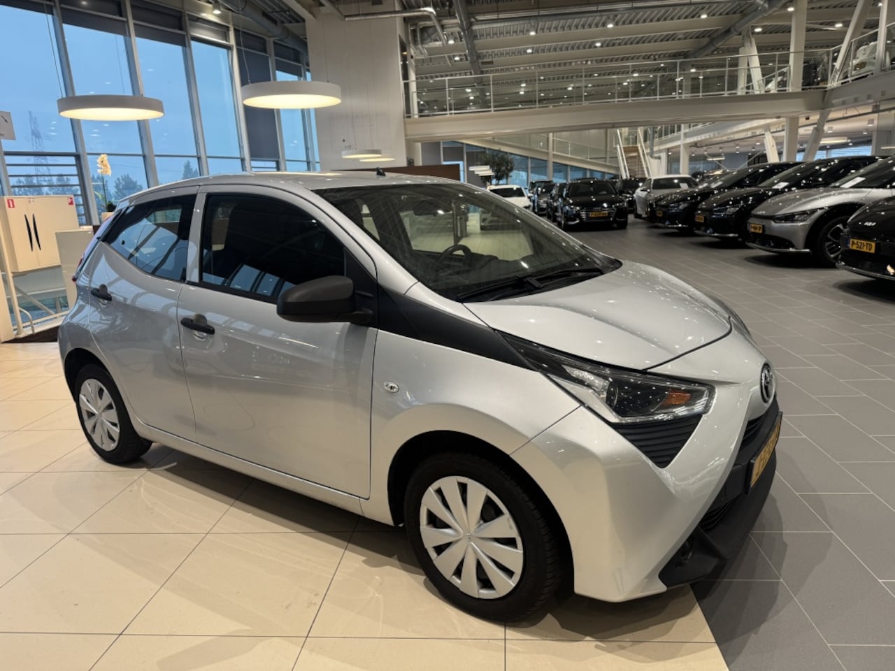 Toyota Aygo - 1.0 VVT-i x-fun 1.0 VVT-i x-fun - AutoWereld.nl
