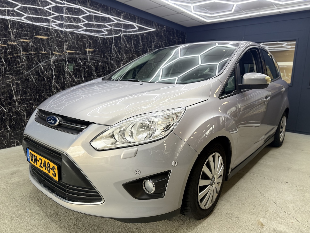 Ford C-Max - 1.6 EcoBoost Trend 1.6 EcoBoost Trend - AutoWereld.nl