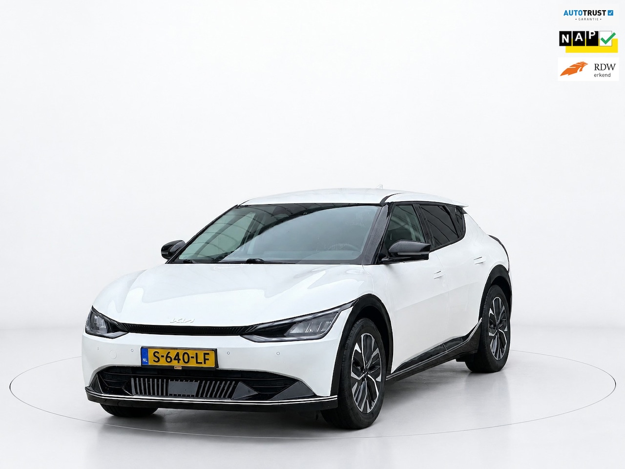 Kia EV6 - Plus 77.4 kWh SOH 100% WARMTEPOMP DEALER OND - AutoWereld.nl
