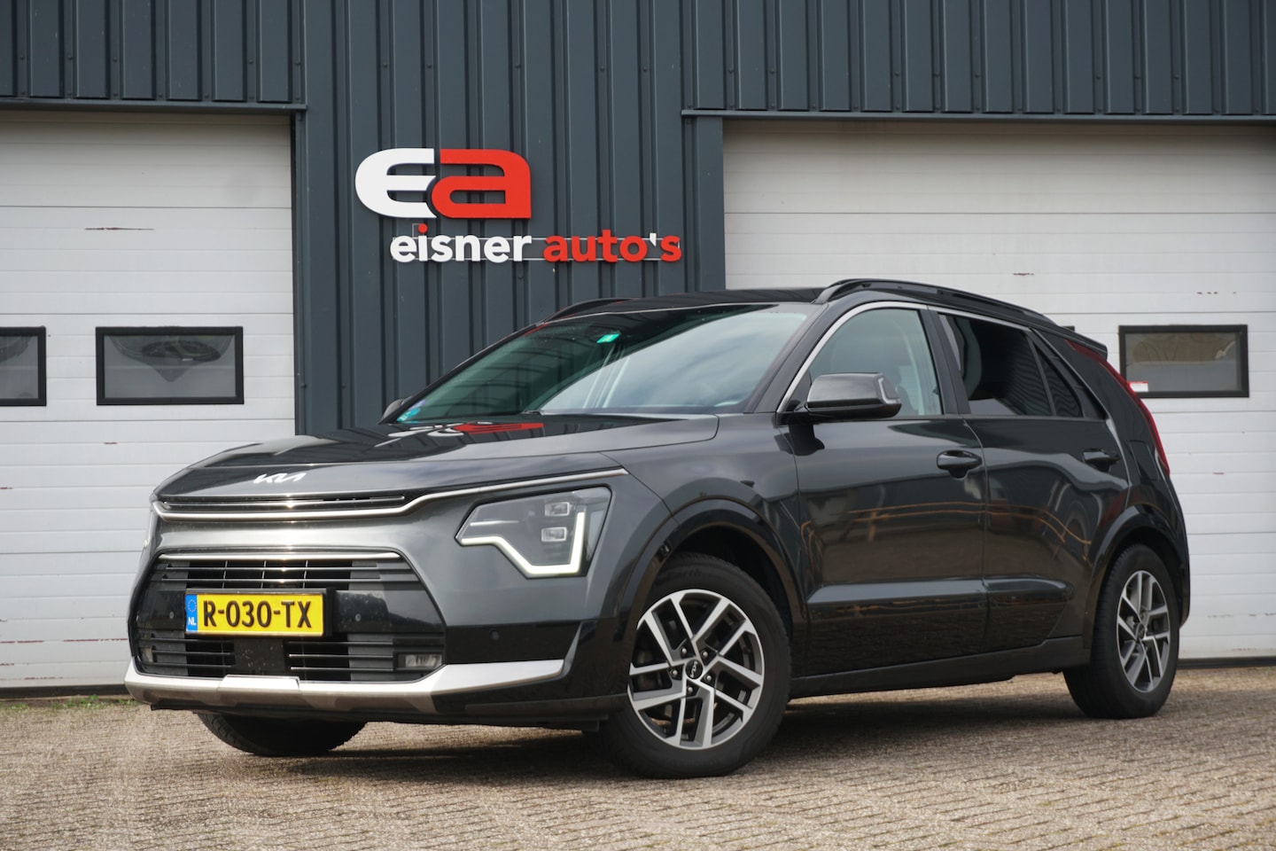 Kia Niro - 1.6 GDi Hybrid DynamicPlusLine | VOL LEDER | PANO/ OPEN DAK | STOEL/ STUURVERW. | TREKHAAK - AutoWereld.nl