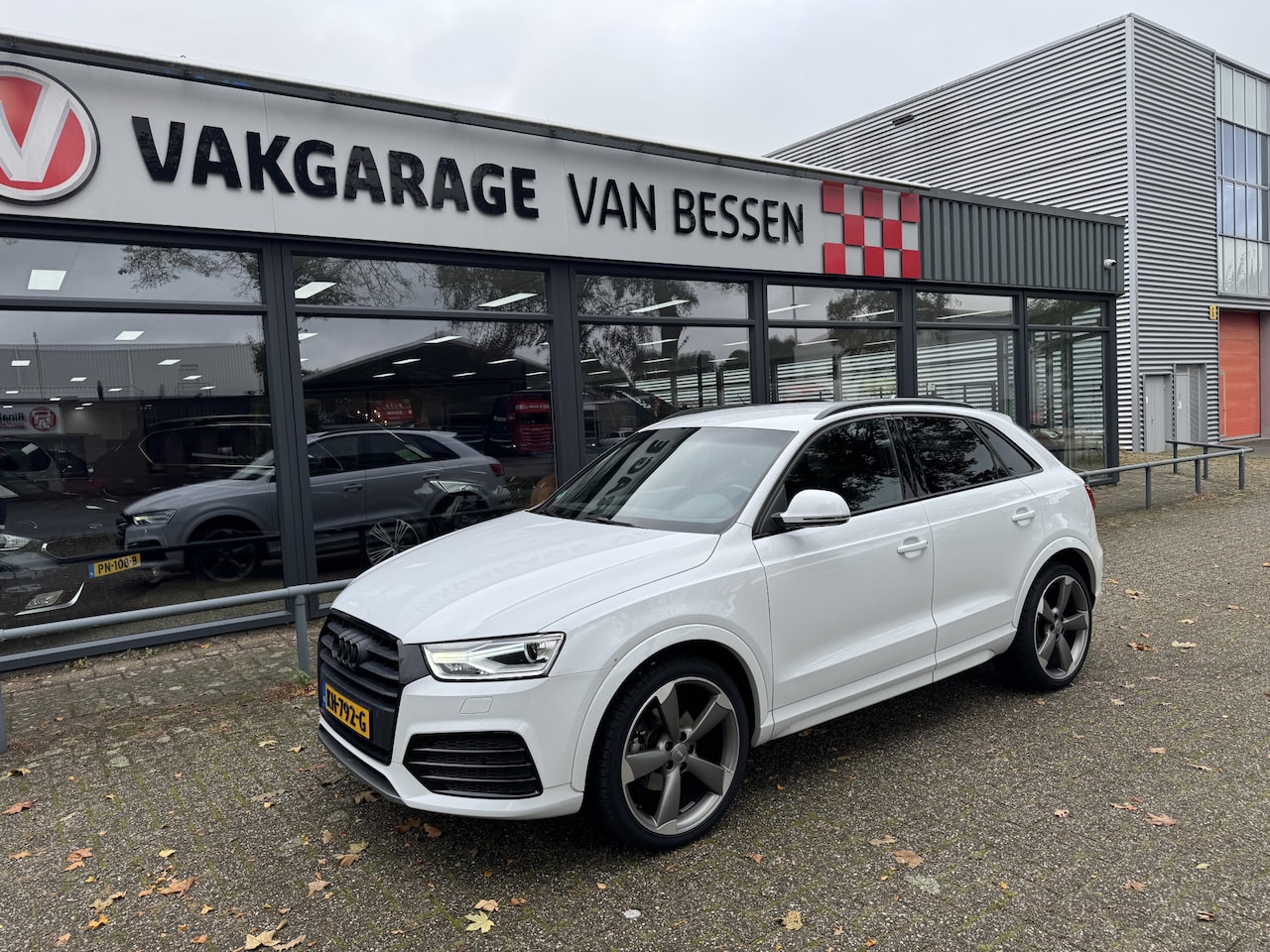 Audi Q3 - 1.4 TFSI CoD Sport Pro Line S AUTOMAAT-S LINE-TREKHAAK - AutoWereld.nl