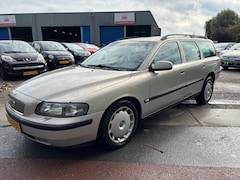 Volvo V70 - 2.4 Comfort Line