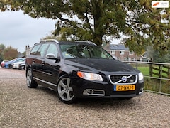 Volvo V70 - 2.0T R-Edition | Leder + Cruise + Clima nu € 6.975,