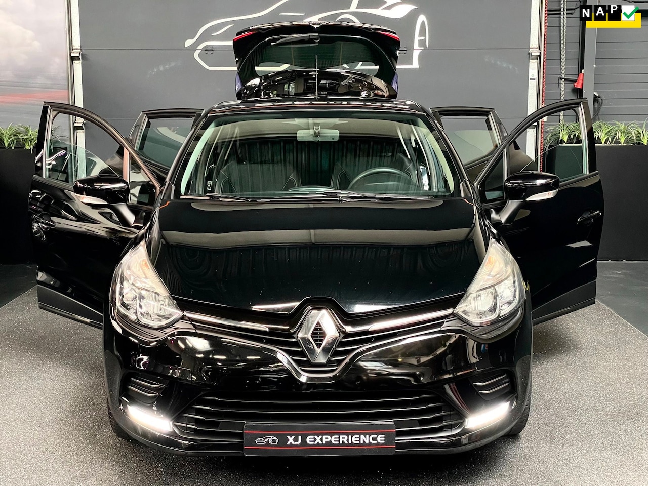 Renault Clio - 0.9 TCe Zen NAVI AIRCO CRUISECONTROL - AutoWereld.nl