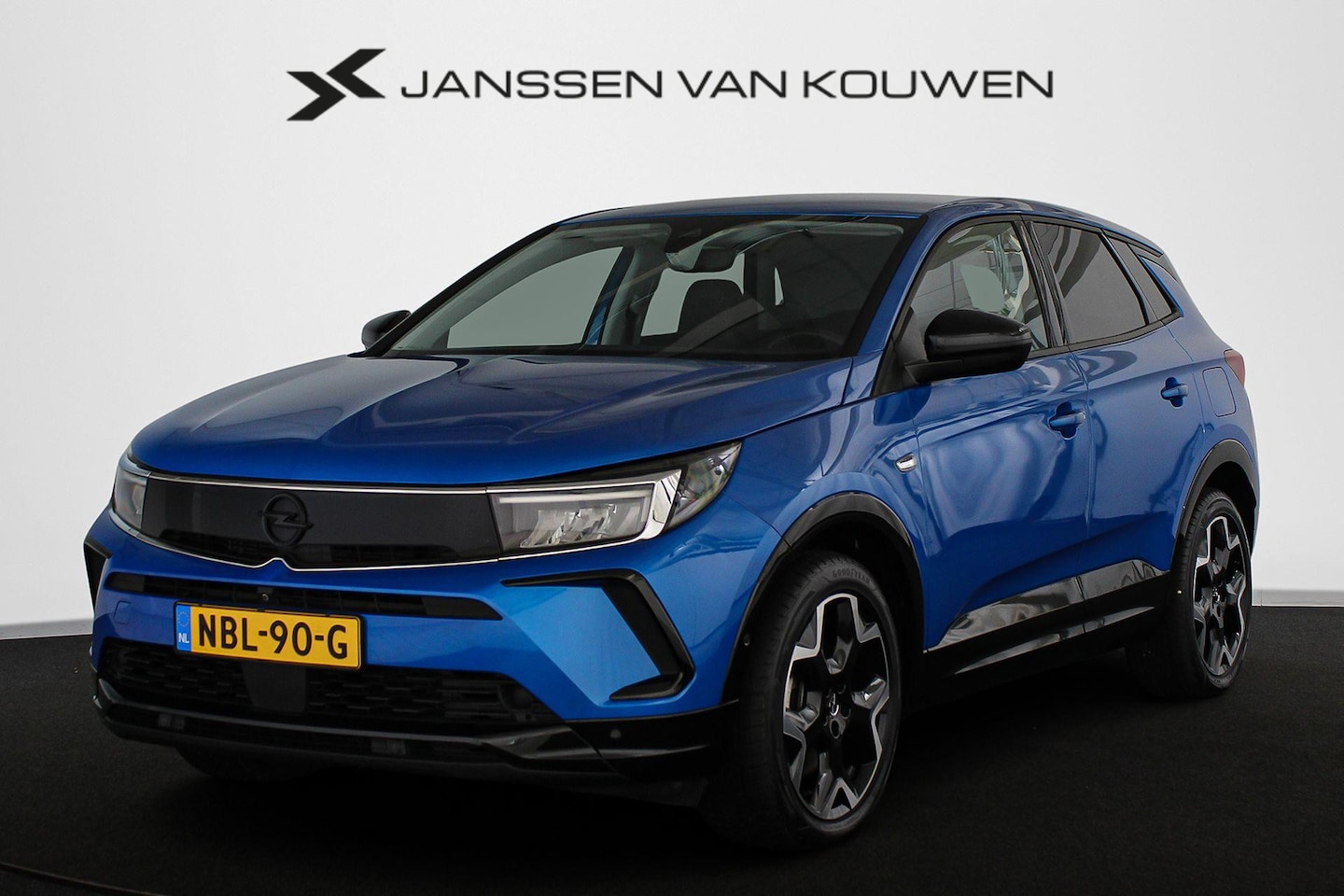 Opel Grandland - 1.6 Turbo Plug-In Hybrid Level 3 GS Navi Camera Apple CarPLay - AutoWereld.nl