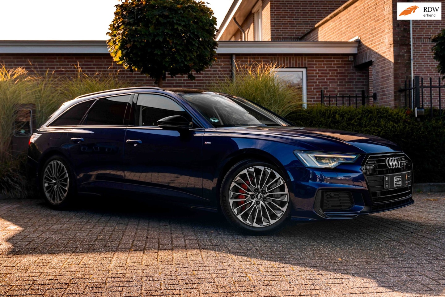Audi A6 Avant - 55 TFSI e Quattro Competition 367 PK Pano Elek. Trekhaak ACC Leder Memory 19'' - AutoWereld.nl