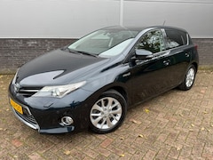 Toyota Auris - 1.8 Hybrid Lease+ met panaramadak