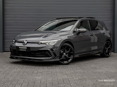 Volkswagen Golf - 1.5 eTSI R-Line Pano Sfeer Camera BTW