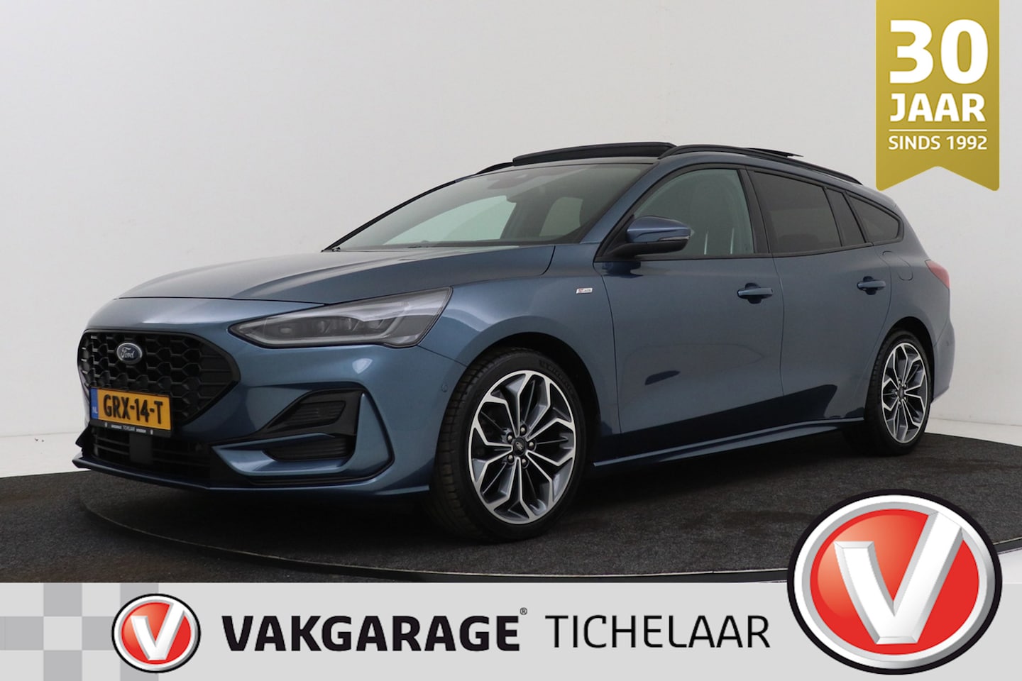 Ford Focus Wagon - 1.0 EcoBoost Hybrid ST Line Style | Panoramadak | CarPlay | Winter Pack | Camera | Adap. C - AutoWereld.nl