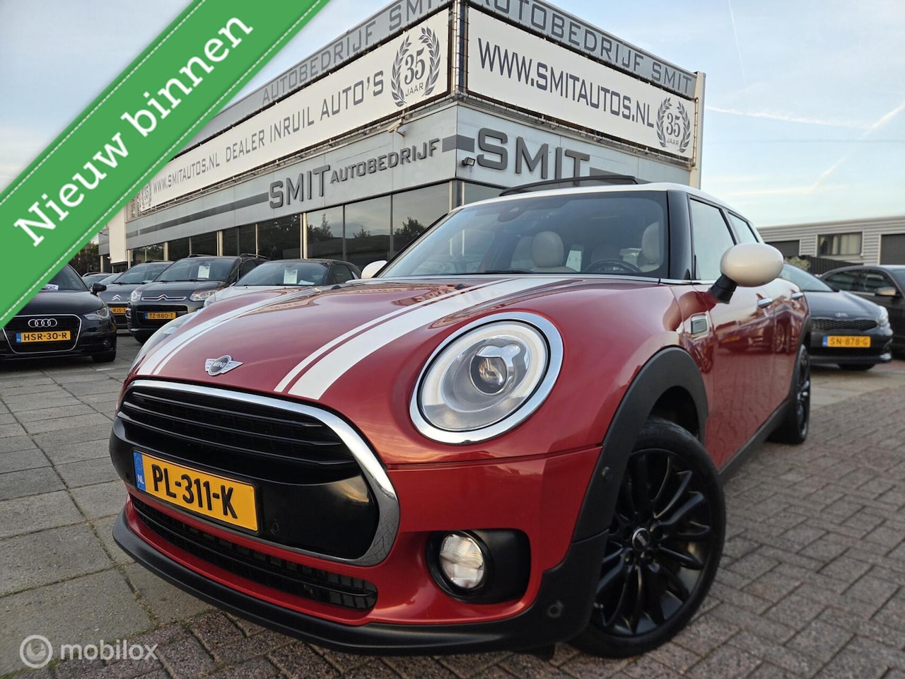 MINI Clubman - 1.5 Cooper Chili Serious Bsns AUT/PANO/LEDER - AutoWereld.nl