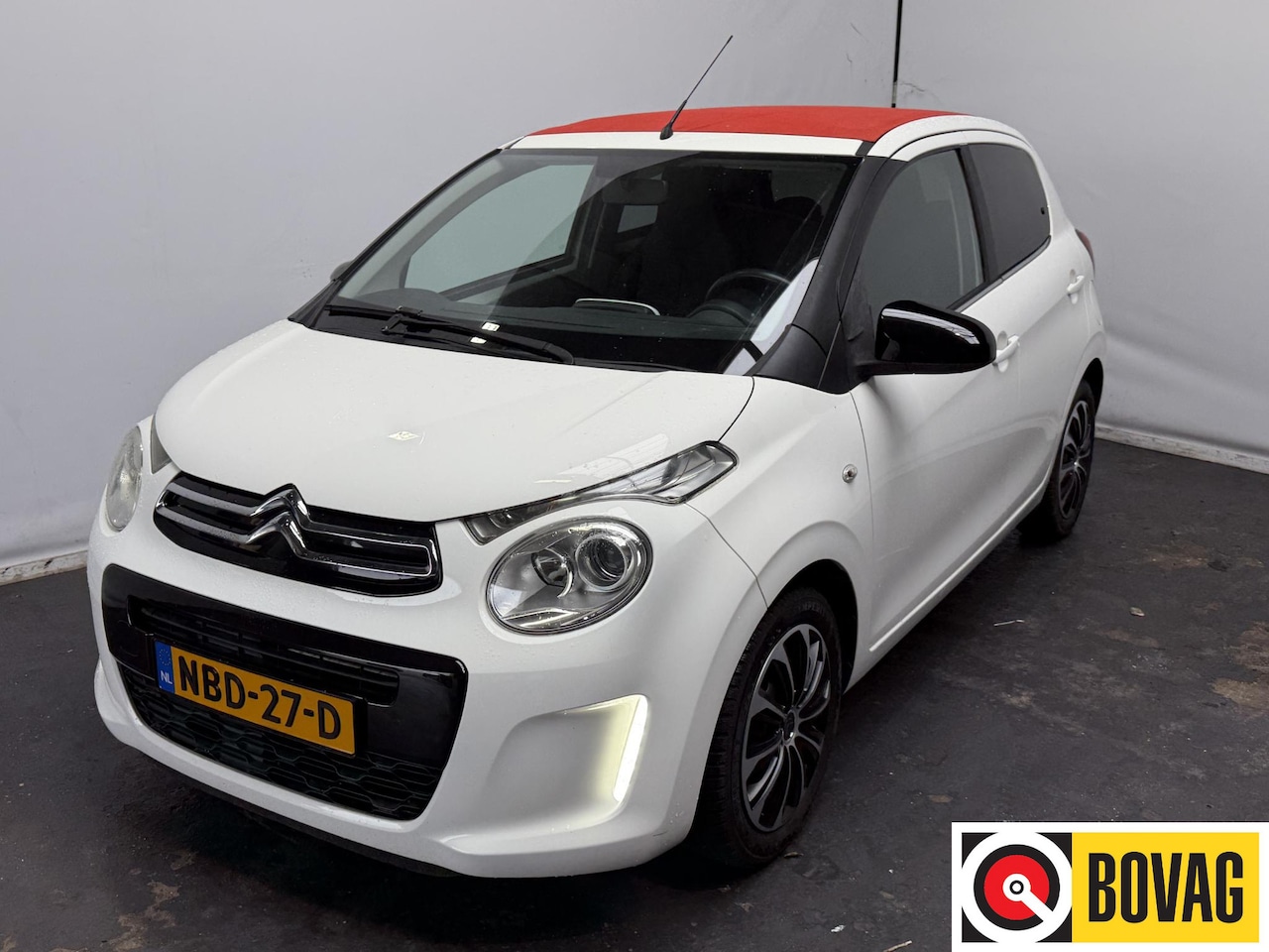 Citroën C1 - 1.2 VTI Shine Airscape - groot elektrisch vouwdak - stoelverwarming - AutoWereld.nl