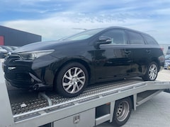 Toyota Auris Touring Sports - 1.2T Dynamic