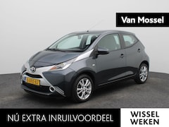 Toyota Aygo - 1.0 VVT-i x-play Camera | Navi| LM Velgen | Airco | Bluetooth