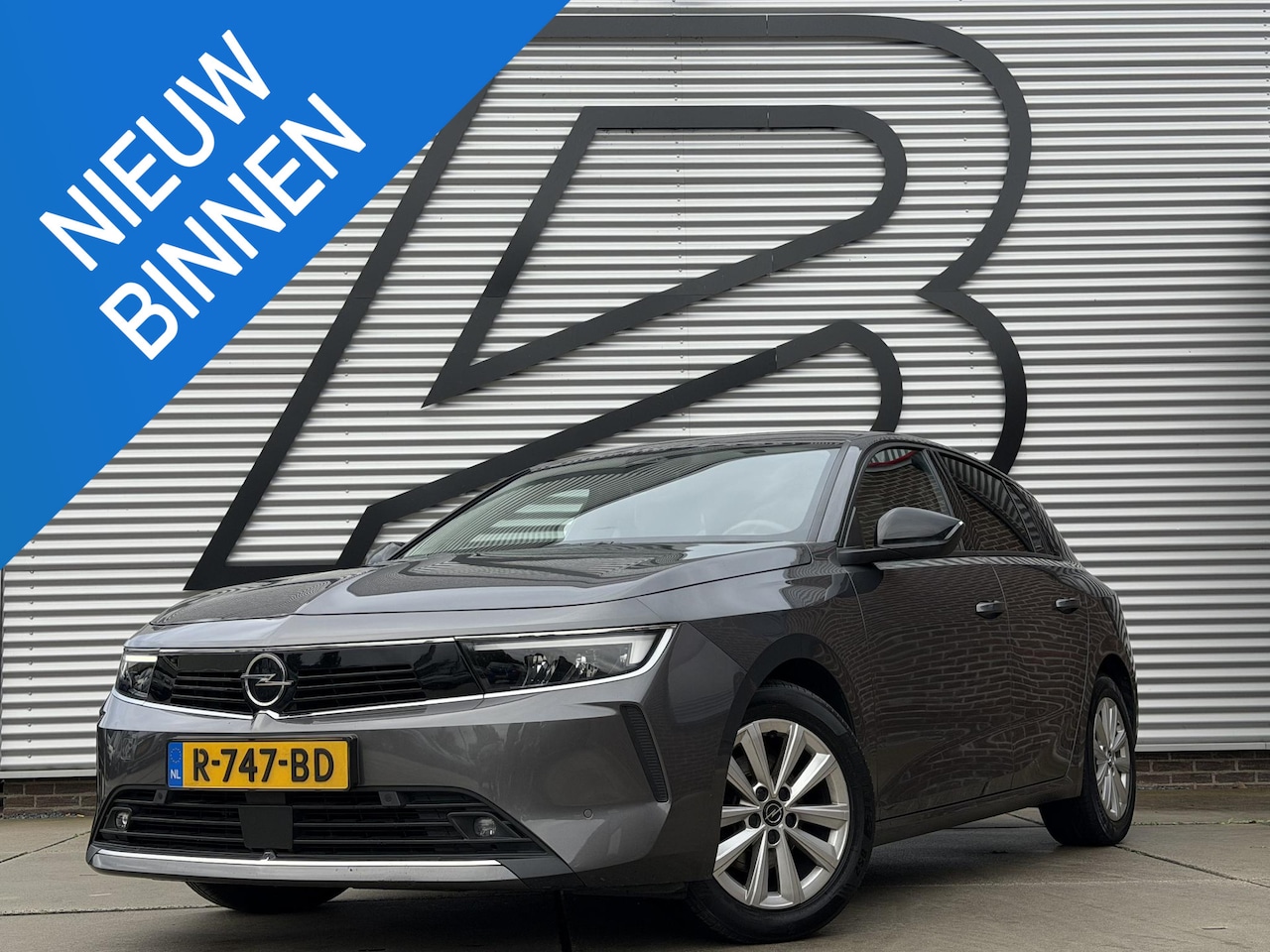 Opel Astra - 1.2 Business Edition 2e Eigenaar|Navi|Carplay|D-riem vv in 2026|360 Camera|Clima|Cruise|St - AutoWereld.nl