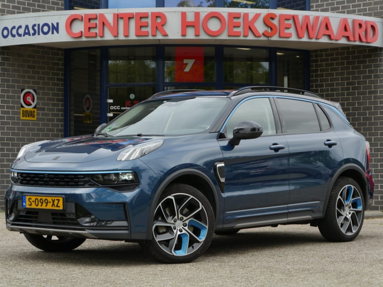 Lynk & Co 01 - 1.5TD 261pk PHEV 7DCTH | ACC | Panoramadak | Memory | Stoelverwarming | - AutoWereld.nl