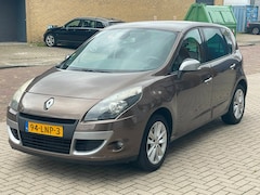 Renault Scénic - 1.4 TCE Celsium Airco Navi LM-V Cruise Trekhaak