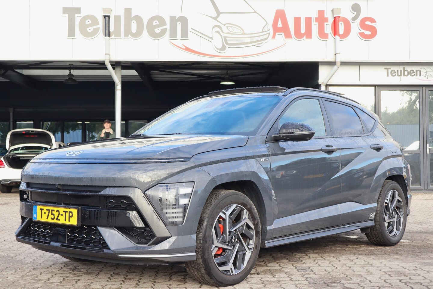 Hyundai Kona - 1.6 GDI HEV N Line Sky | schuif-/kanteldak | Trekhaak | Stoelverwarming-ventilatie | Cruis - AutoWereld.nl