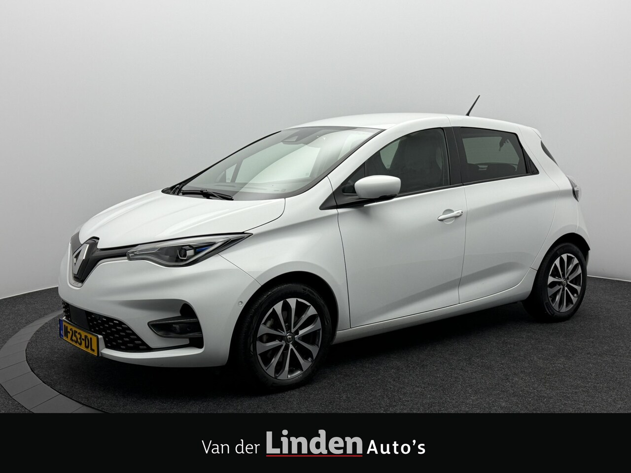 Renault Zoe - R135 Intens 52 kWh SOH 92% | Koop Accu | Warmtepomp | CCS Snellader | Camera | Stoel/Stuur - AutoWereld.nl