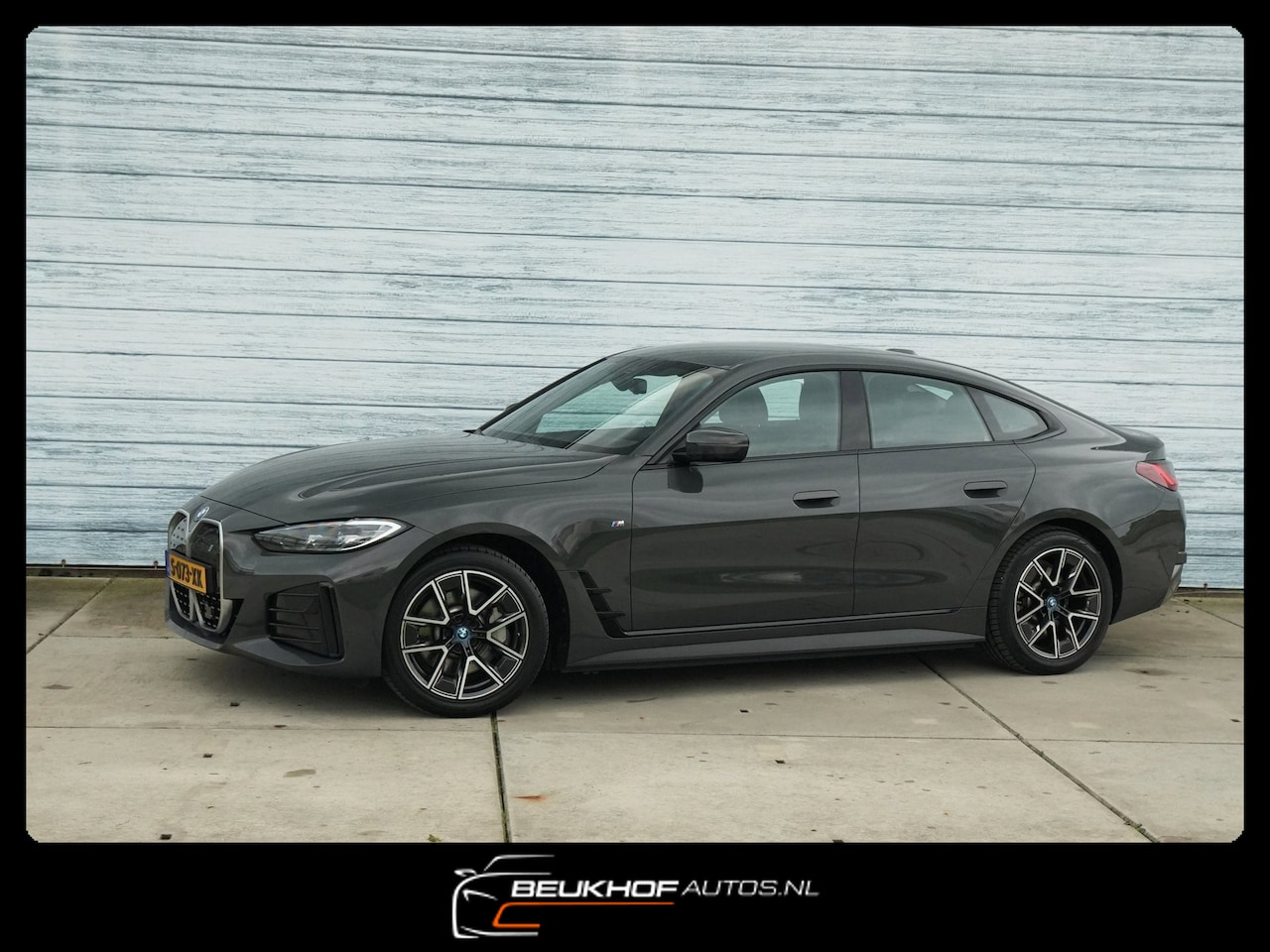BMW i4 - EDrive High Executive 70 kWh Leer Virtual Cam Soh 95% - AutoWereld.nl