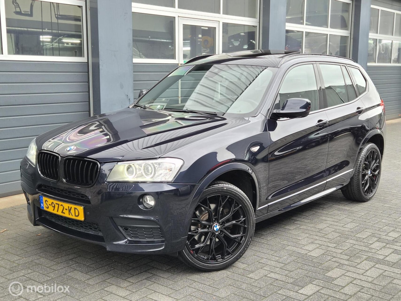 BMW X3 - xDrive35i High Executive | M-PAKKET | HUD | PANO | CAMERA | CLIMA | PDC | - AutoWereld.nl