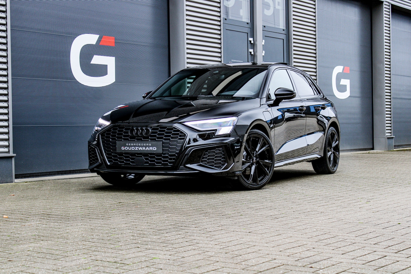 Audi A3 Sportback - 40 TFSI e S Edition | Sportstoelen | Pano | Matrix | Standkachel | Ambianceverlichting - AutoWereld.nl