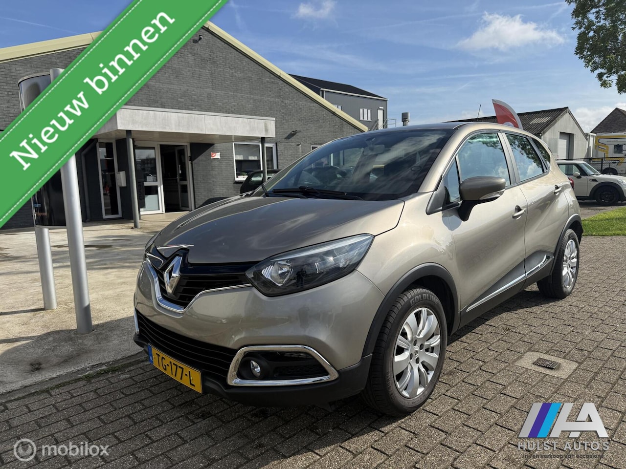 Renault Captur - 0.9 TCe Dynamique 0.9 TCe Dynamique, Trekhaak, Airco, Cruise - AutoWereld.nl