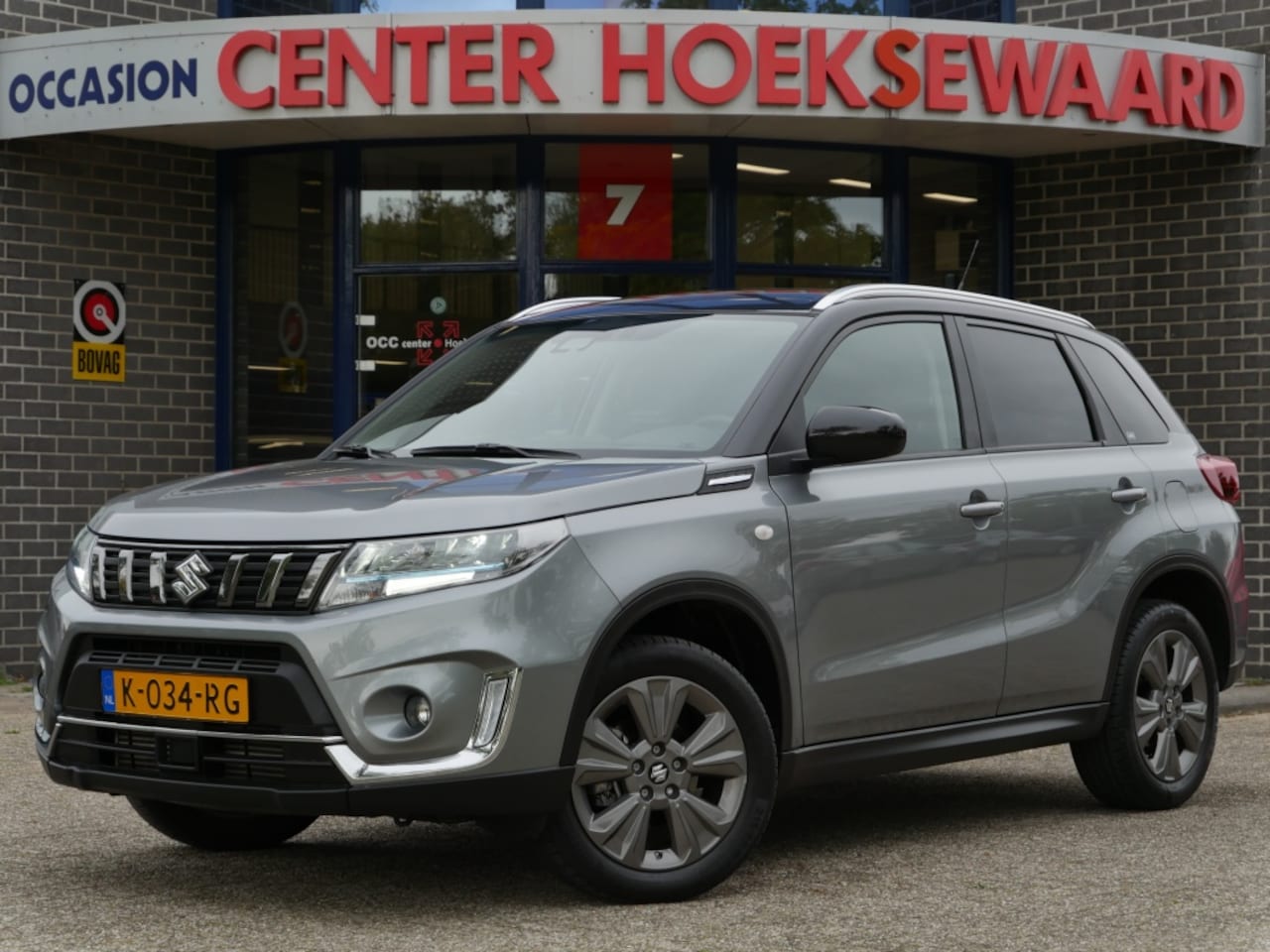 Suzuki Vitara - 1.4 Boosterjet 129pk Smart Hybrid Select | Trekhaak | Stoelverwarming | Carplay | Camera | - AutoWereld.nl