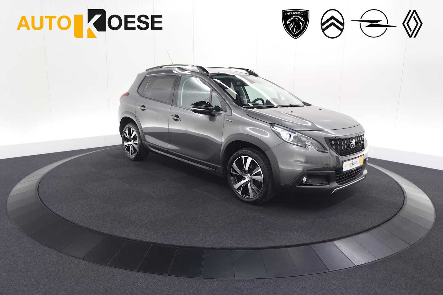 Peugeot 2008 - PureTech 110 EAT6 GT Line | Trekhaak | Panoramadak | Apple Carplay | Parkeersensoren - AutoWereld.nl