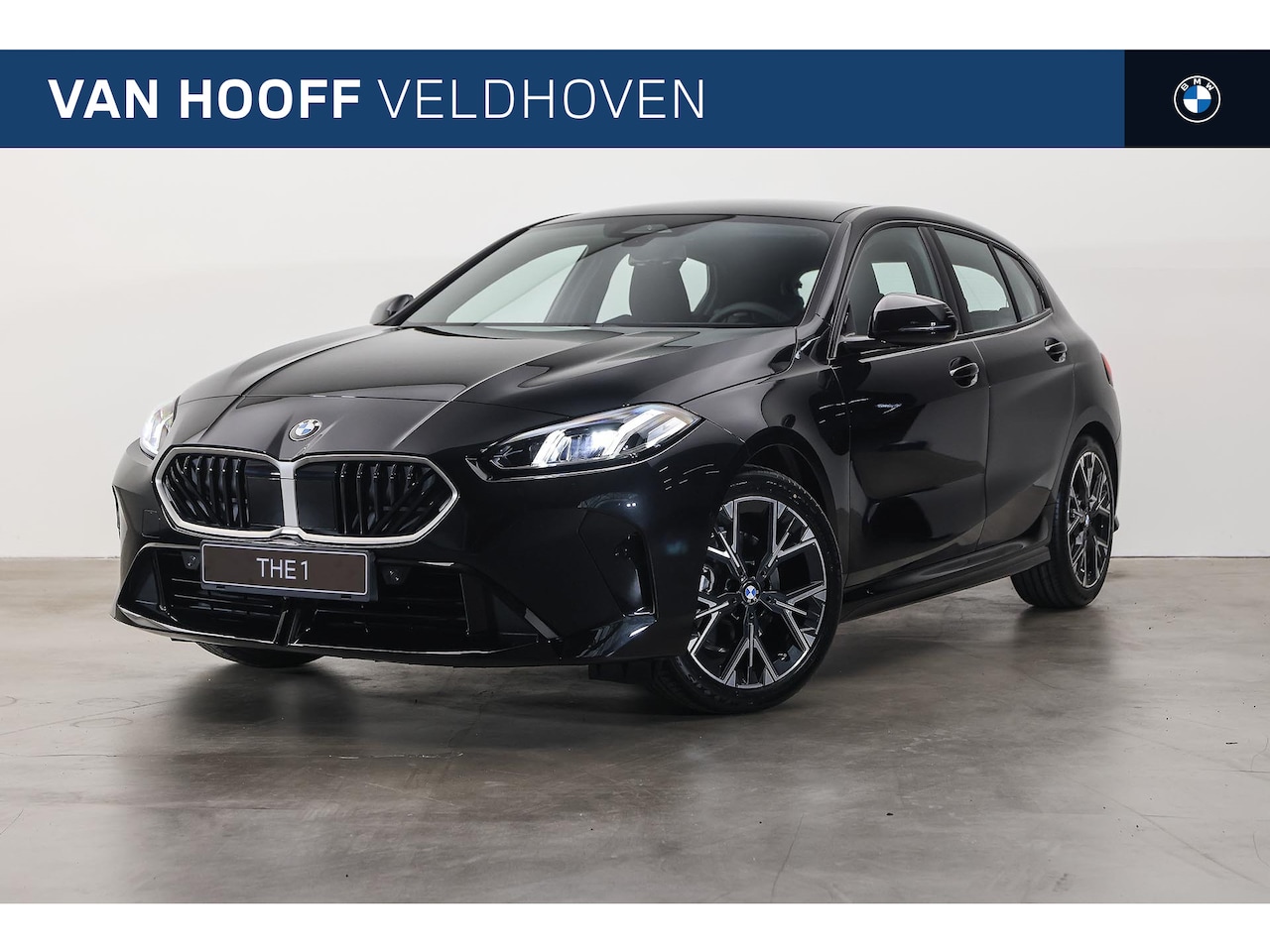 BMW 1-serie - 120 M Sport Automaat / Sportstoelen / Achteruitrijcamera / Stoelverwarming / PDC - AutoWereld.nl