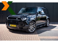 Land Rover Defender 110 - 2.0 P400e S Iconische Defender in Santorini Black – 404 pk Plug-in Hybrid, indrukwekkende
