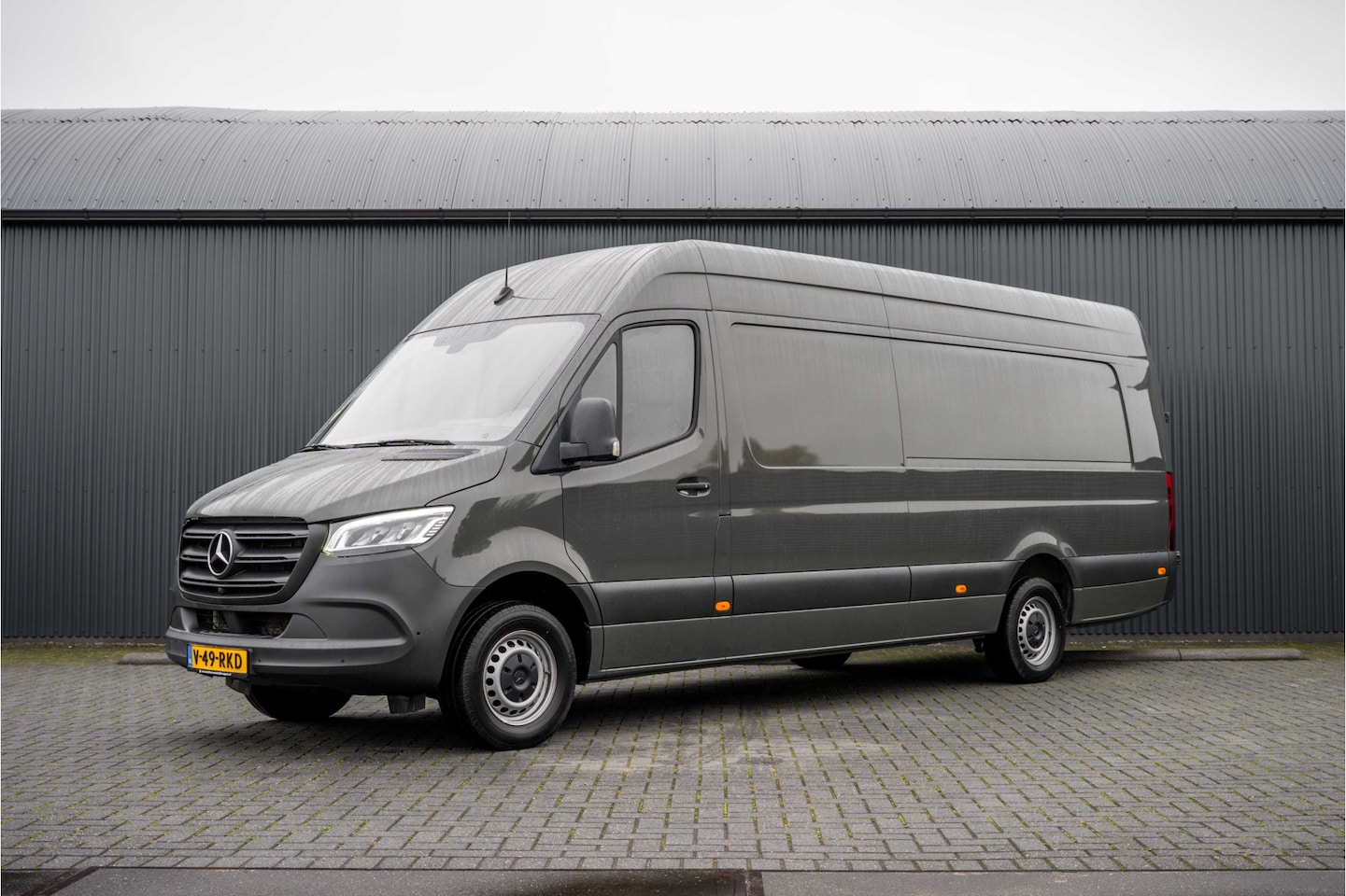 Mercedes-Benz Sprinter - 315 CDI L4H2 | LED | 360° Camera | Cruise | PDC | Mbux | 3-Zits | Climatronic - AutoWereld.nl