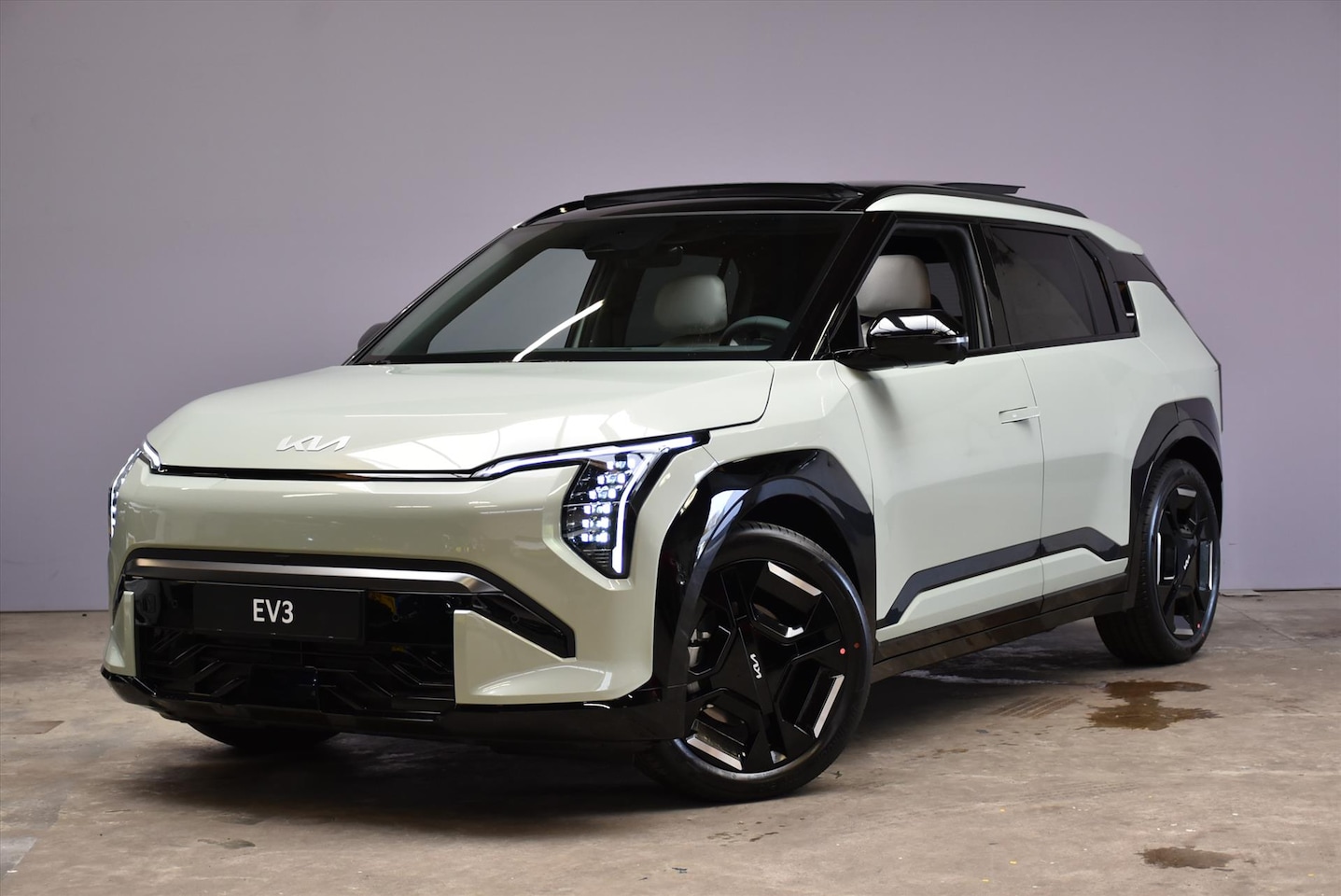 Kia EV3 - 81,4 kWh 204pk GT-PlusLine NIEUW - SNEL LEVERBAAR - AutoWereld.nl