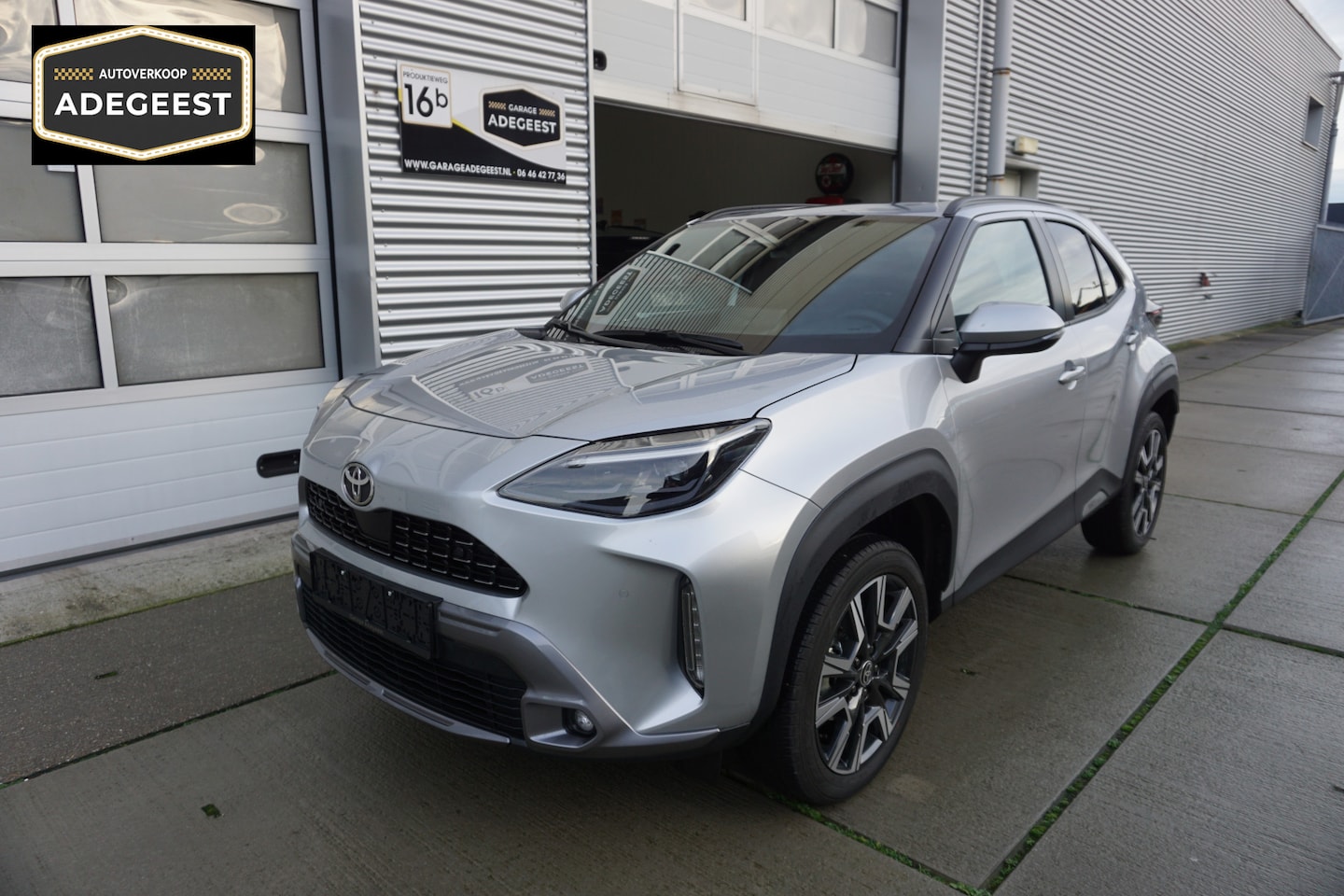 Toyota Yaris Cross - 1.5 Hybrid 130 Executive |Navi|Carplay|PDC V+A|Dodehoek|E.a.klep|Stoel en stuurverw.|Camer - AutoWereld.nl