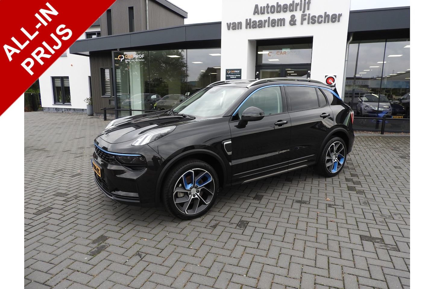 Lynk & Co 01 - 1.5 PHEV Panoramadak, 360 Camera, Memory El. Stoel - AutoWereld.nl