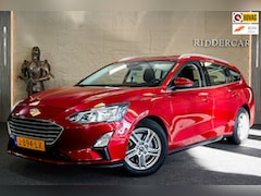 Ford Focus Wagon - 1.0 EcoBoost Hybrid Trend Edition Business|GARANTIE|CRUISE|NAVI|NAP|TREKHAAK|CARPLAY|