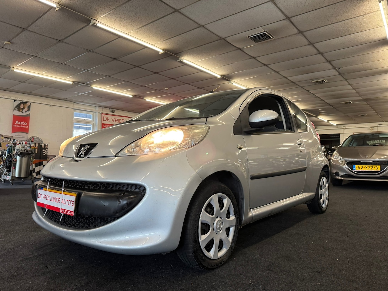 Peugeot 107 - 1.0-12V XR. Zeer zuinig en slechts €55,- per kwartaal! - AutoWereld.nl