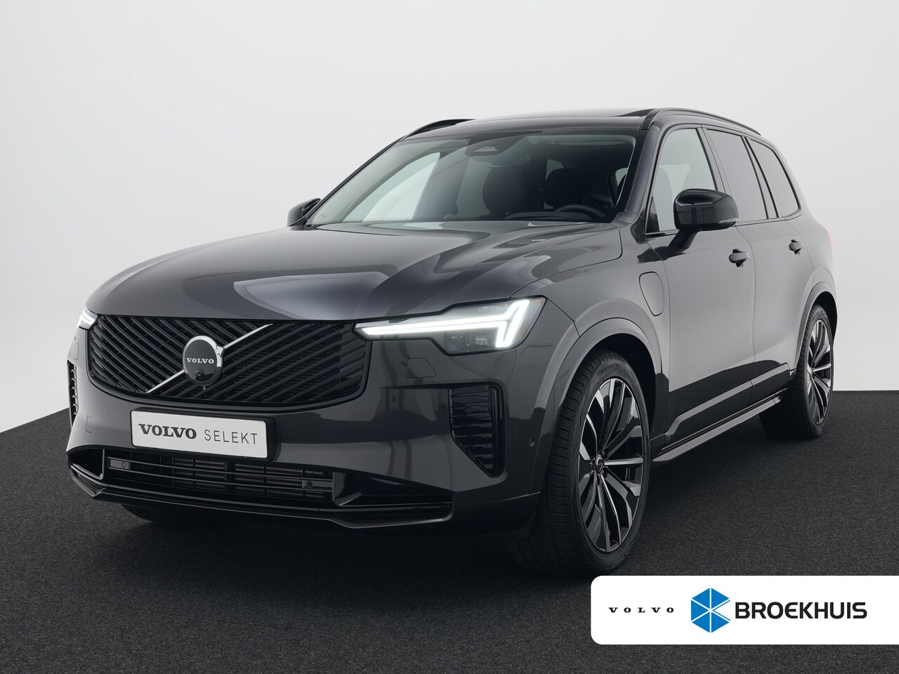 Volvo XC90 - T8 Recharge AWD Ultra Dark | Luchtvering | Bowers & Wilkins | 360° | Head-Up | Massage | P - AutoWereld.nl