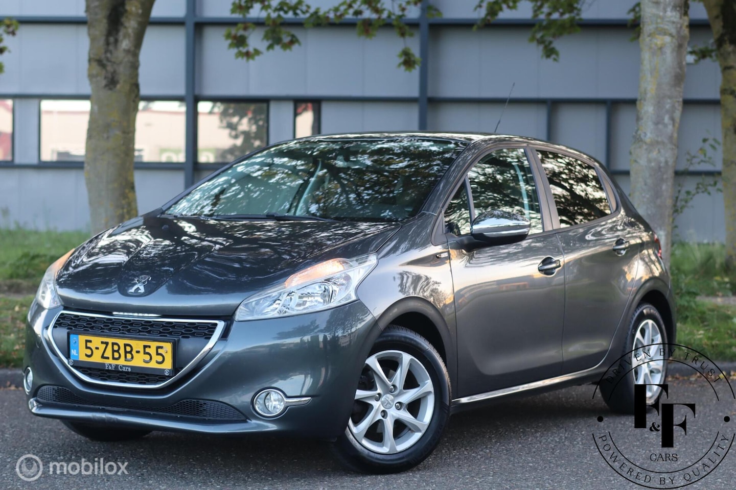Peugeot 208 - 1.2 PureTech Blue Lease|NAP|Navi|Cruise|PDC - AutoWereld.nl
