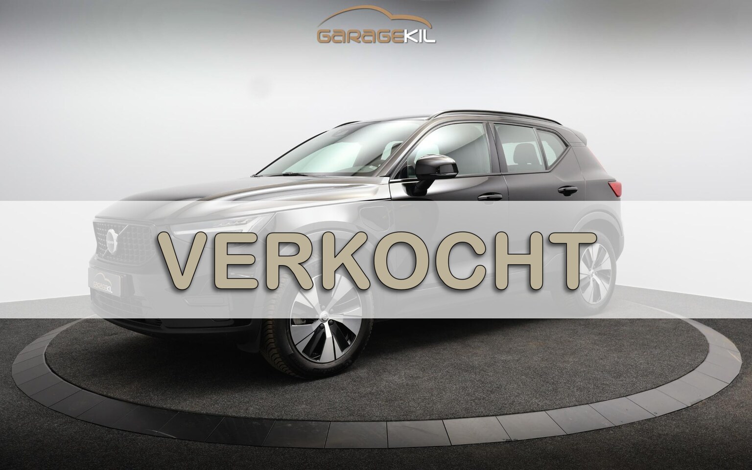 Volvo XC40 - 1.5 T4 Plug-in hybrid Plus Dark Dealer onderh. / Camera / Harman-Kardon / LED/ Facelift / - AutoWereld.nl