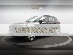 Volvo XC40 - 1.5 T4 Plug-in hybrid Plus Dark Dealer onderh. / Camera / Harman-Kardon / LED/ Facelift /