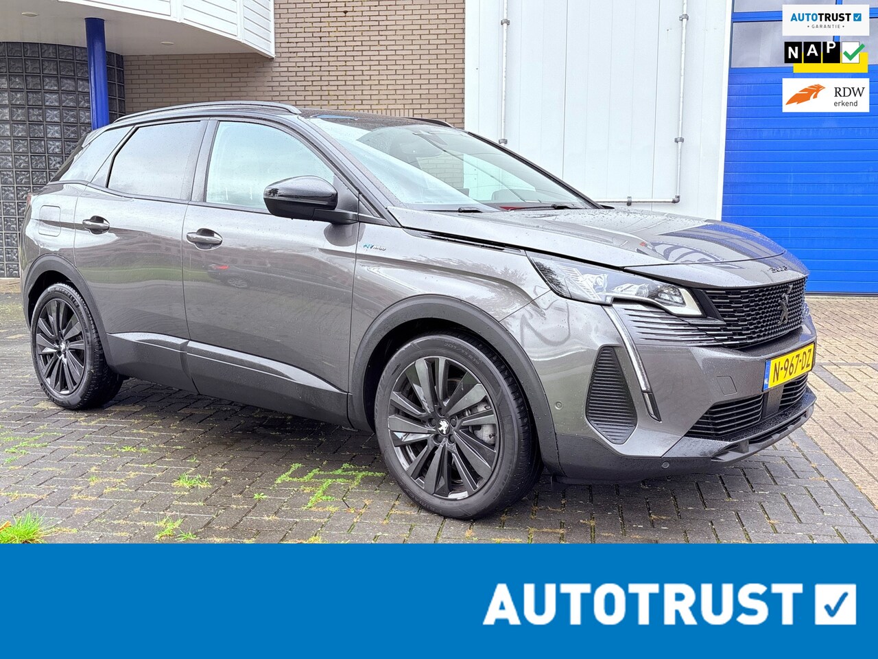 Peugeot 3008 - 1.6 HYbrid 225 GT Line/Massage stoel/Pano/Ecc/Cam/NL - AutoWereld.nl